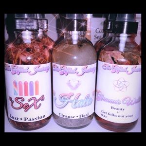 Beauty Sprays & Oils